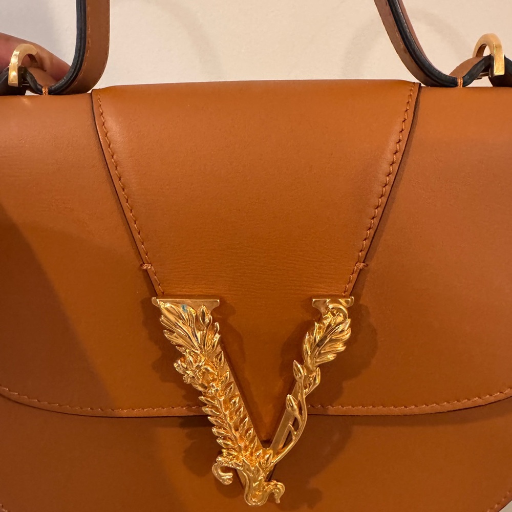 Versace Virtus small top handle shoulder bag in brown smooth leather. - Picture 3 of 8